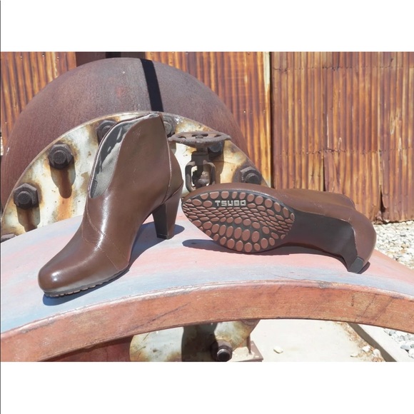 Brand New Tsubo Myla Ankle Brown Booties